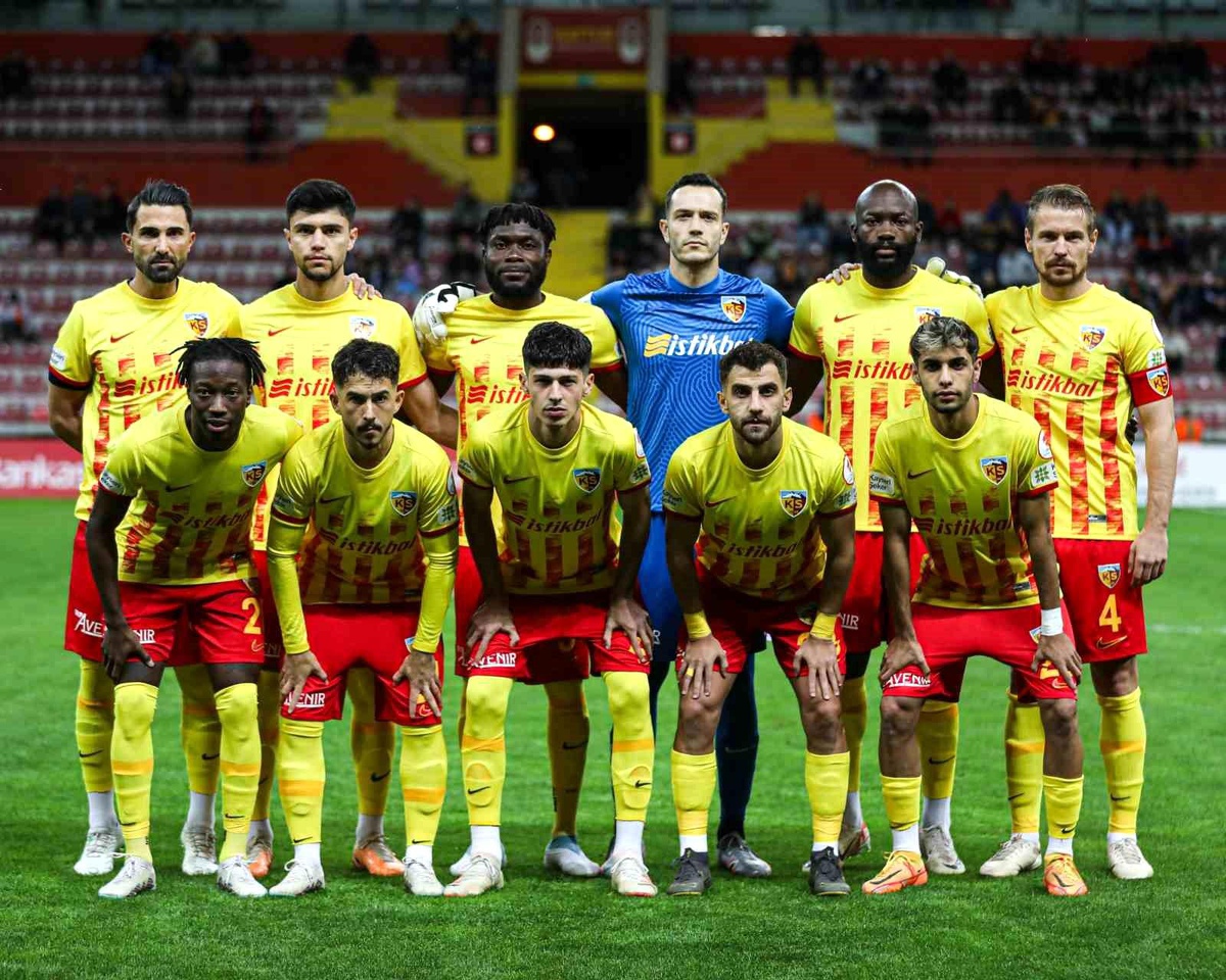 Kayserispor, Ziraat Türkiye Kupası\'nda Iğdır FK\'yi geçerek adını 4. tura yazdırdı