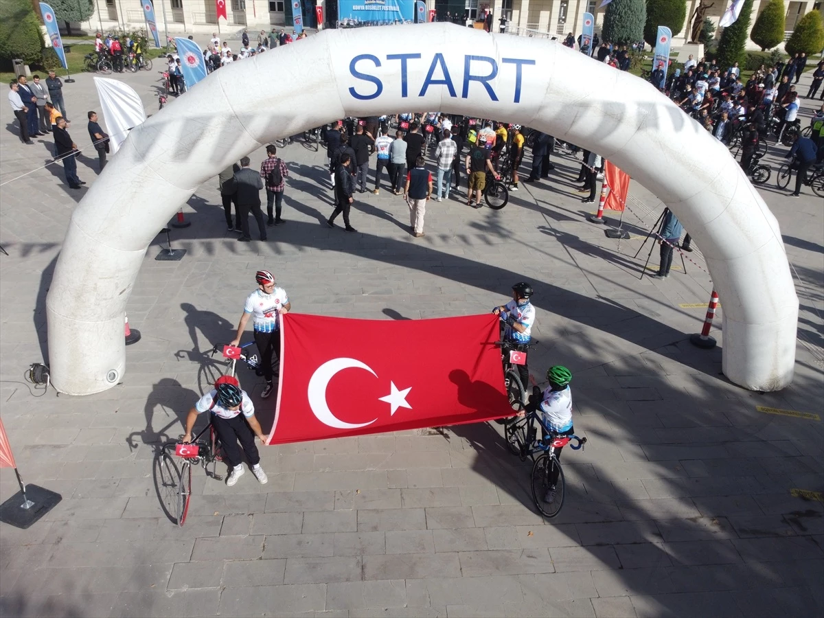 Konya\'da Hakim, Savcı ve Adliye Personelinin Katılımıyla Bisiklet Festivali Düzenlendi