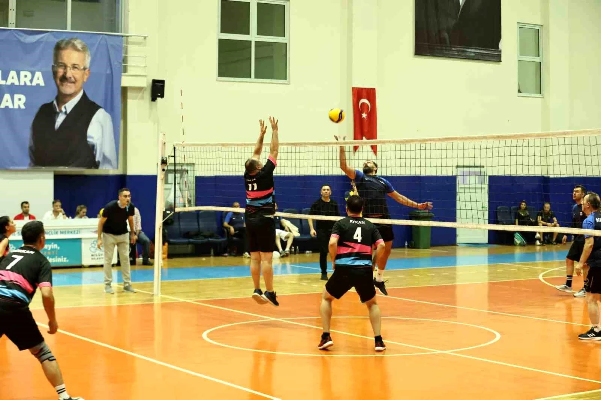 Nilüfer Belediyesi Birimler Arası Voleybol Turnuvası Sonuçlandı