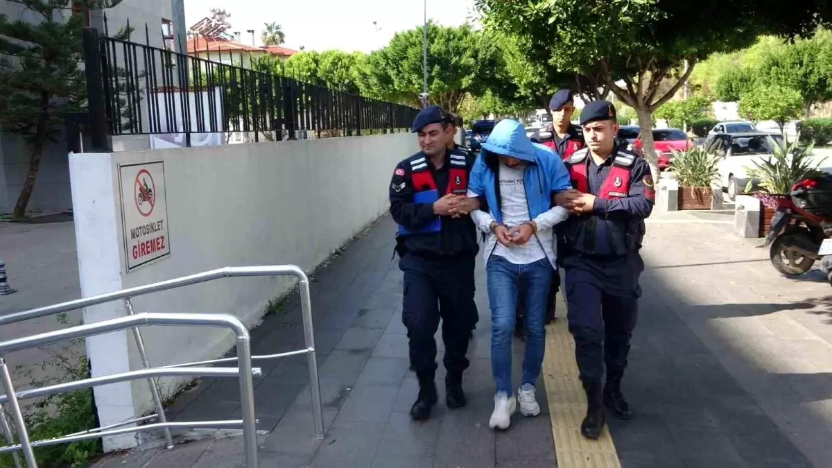 Manavgat\'ta Orman Yangını Şüphelileri Yakalandı