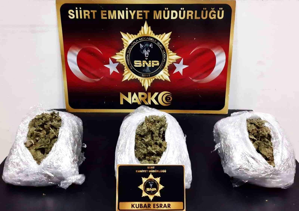 Siirt\'te 2 Kilo 400 Gram Esrar Ele Geçirildi