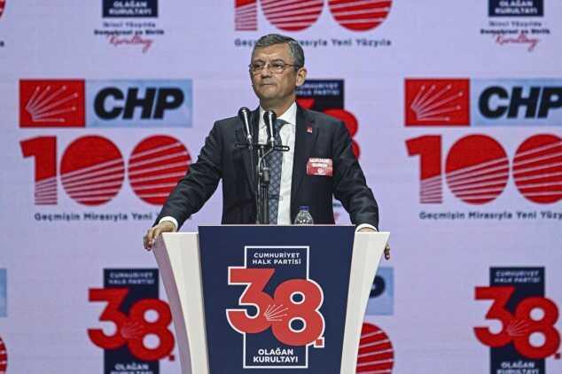 Son Dakika: CHP'de genel başkanlık seçimi 2. tura kaldı! Özel 682, Kılıçdaroğlu 664 oy aldı