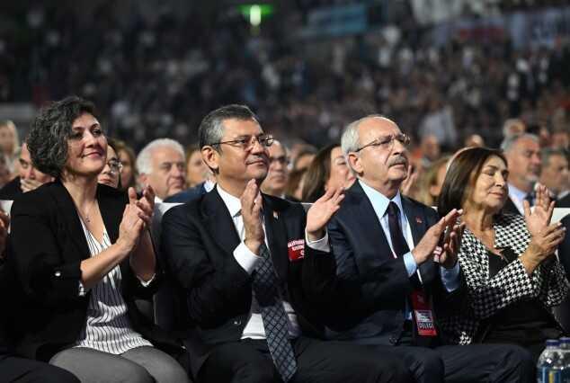 Son Dakika: CHP'de genel başkanlık seçimi 2. tura kaldı! Özel 682, Kılıçdaroğlu 664 oy aldı