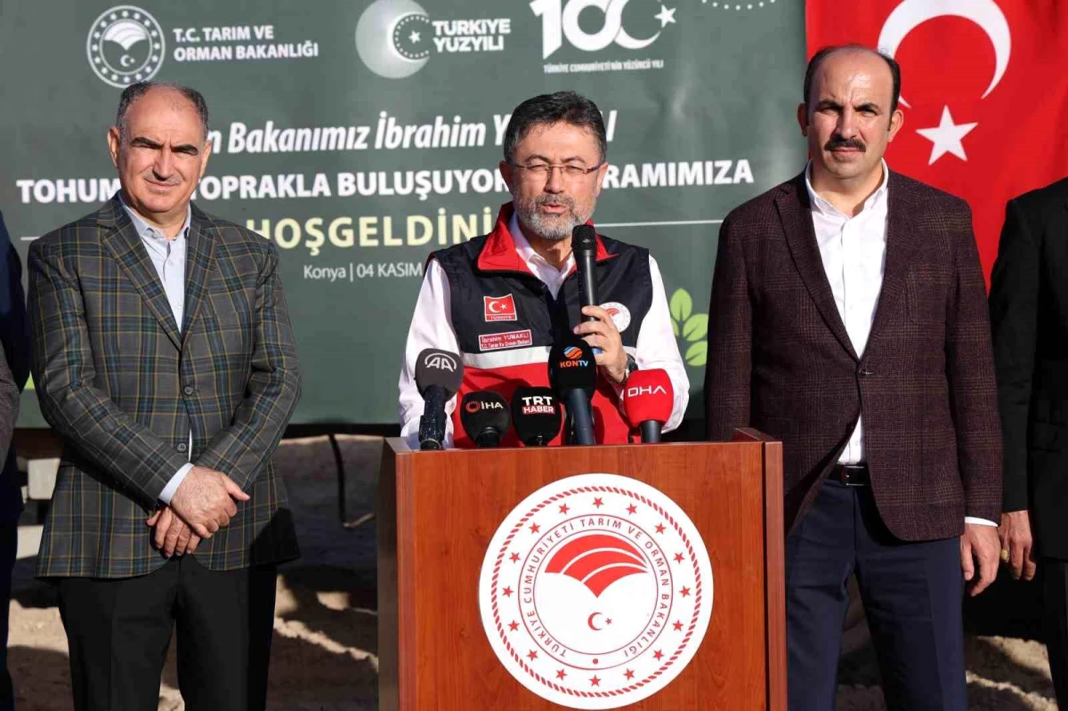 Tarım ve Orman Bakanı Yumaklı: "Türkiye sertifikalı tohumda üretimini 10 kat artırdı"