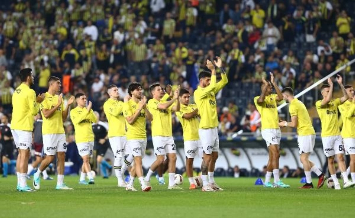 Fenerbahçe, Trabzonspor\'u ağırladı