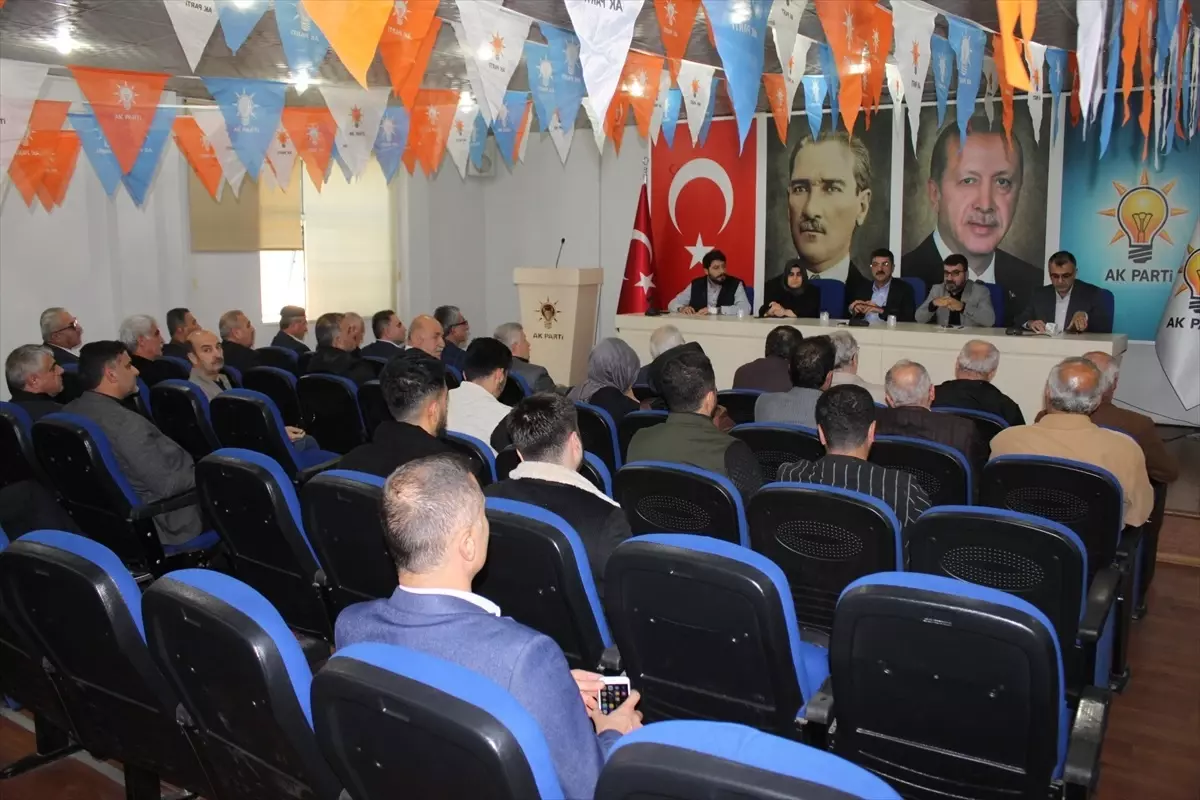 AK Parti Batman Milletvekili Ferhat Nasıroğlu, Parti İl Yönetimi ile Görüştü