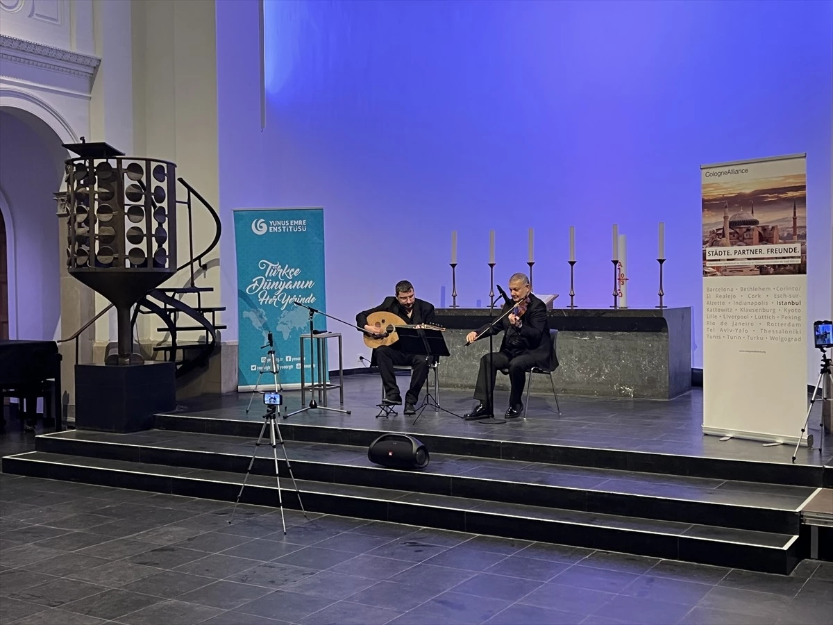 Köln\'de Türk-Yunan dostluk konseri düzenlendi