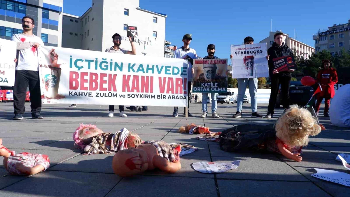 Erzurum\'da Gençler İsrail\'in Gazze\'deki Vahşetini Protesto Etti