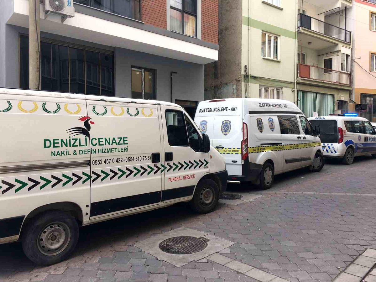 Denizli\'de Kaçak Alkol İddiasıyla Ölü Bulunan Kişi