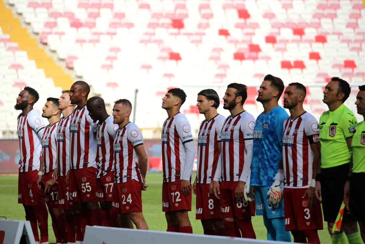Sivasspor, Adana Demirspor ile berabere kaldı