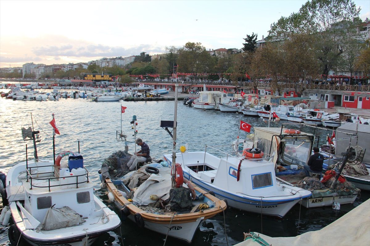 Lodos Tekirdağ\'da Deniz Ulaşımını Olumsuz Etkiliyor