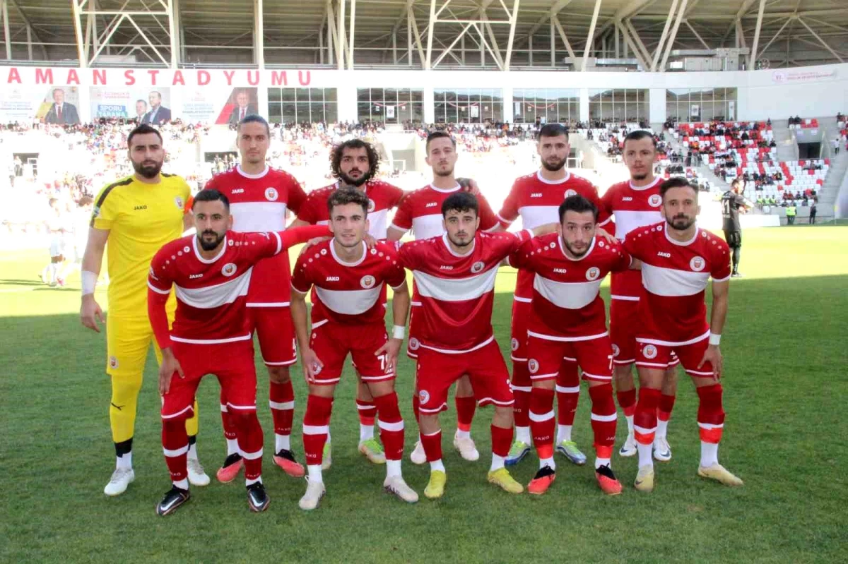 Karaman FK, Arnavutköy Belediyespor\'u 2-1 mağlup etti