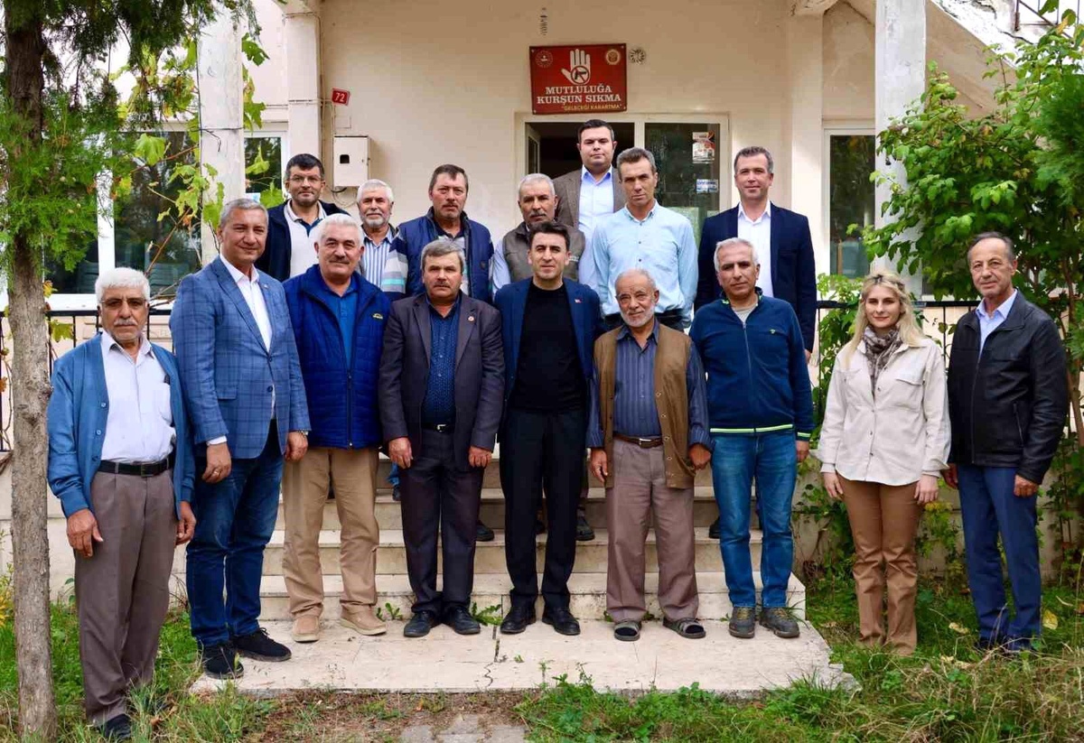Bilecik Valisi Şefik Aygöl, köylerde incelemelerde bulundu