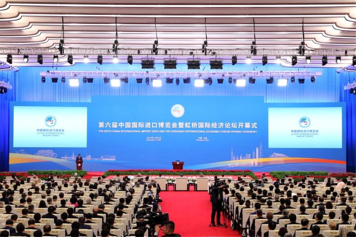 Çin\'de 6. Hongqiao Uluslararası Ekonomik Forumu düzenlendi