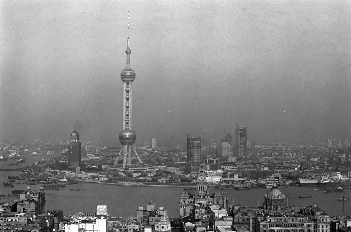 Shanghai\'da düzenlenen 6. Çin Uluslararası İthalat Fuarı başladı