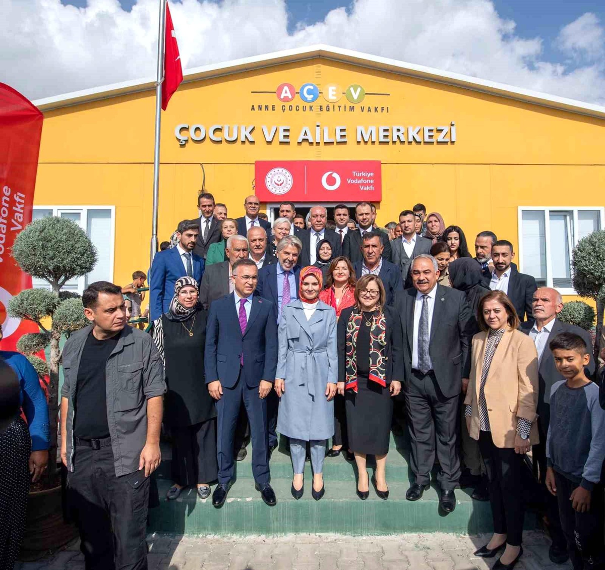 Aile ve Sosyal Hizmetler Bakanı Göktaş, Gaziantep\'te Çocuk ve Aile Merkezi\'nin açılışında konuştu Açıklaması
