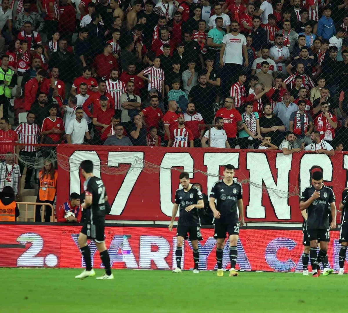 Beşiktaş\'ın deplasman kabusu sürüyor