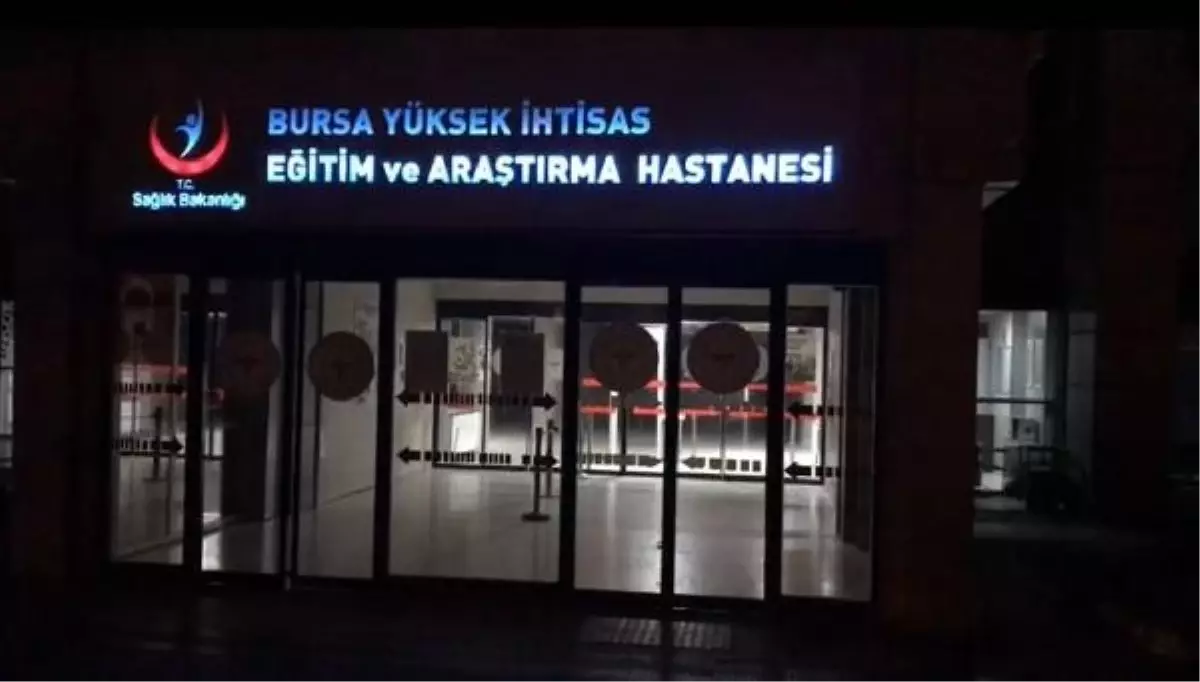 Gürsu\'da Kadın, Eşinin Kazara Ateş Ettiği Tabancayla Yaralandı