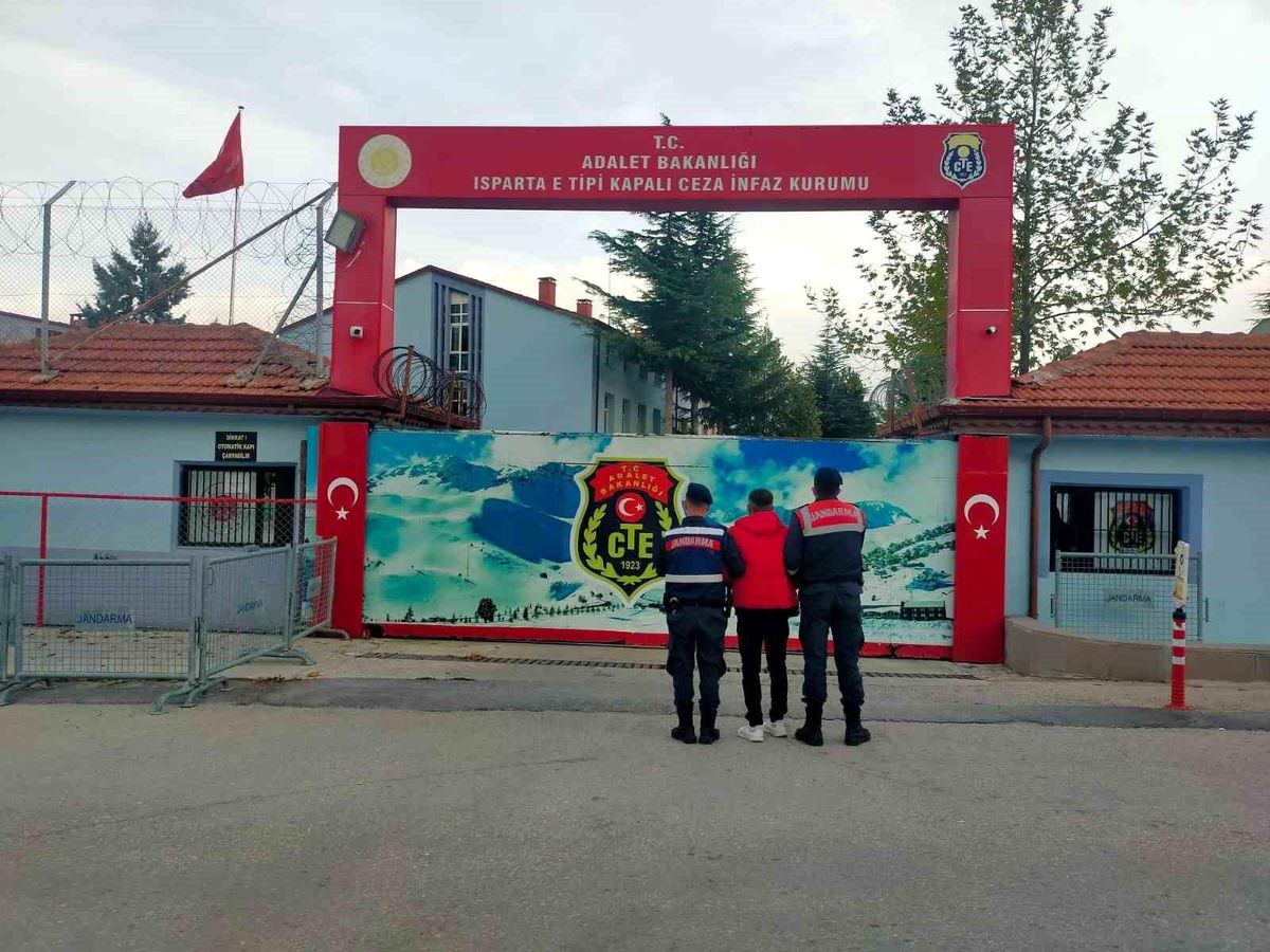 Isparta\'da DEAŞ üyesi şüpheli yakalandı