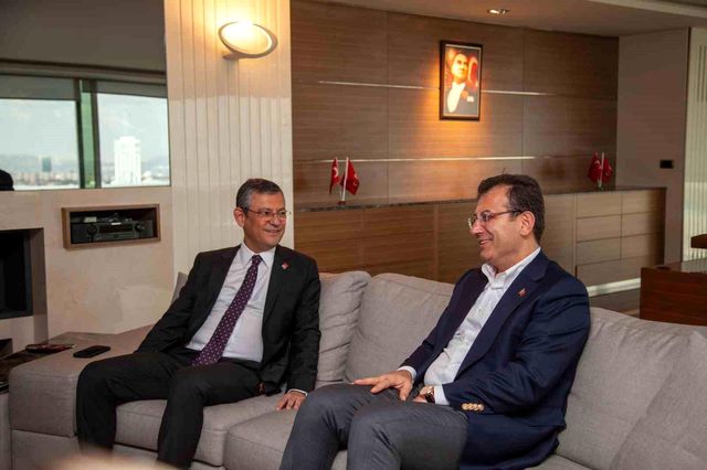 İmamoğlu, Özel'i ziyaret etti İmamoğlu, Özel'i ziyaret etti
