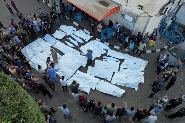 İsrail, Gazze'yi 24 Saatte 450 Kez Vurdu İsrail, Gazze'yi 24 Saatte 450 Kez Vurdu