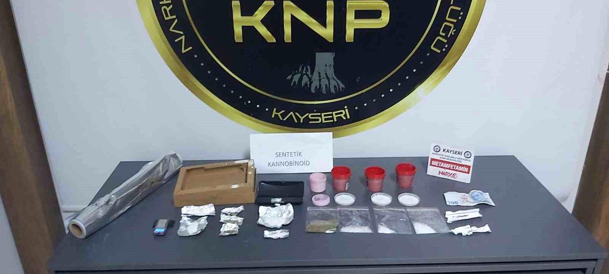 Kayseri\'de Narkogüç Operasyonunda 14 Şahıs Tutuklandı