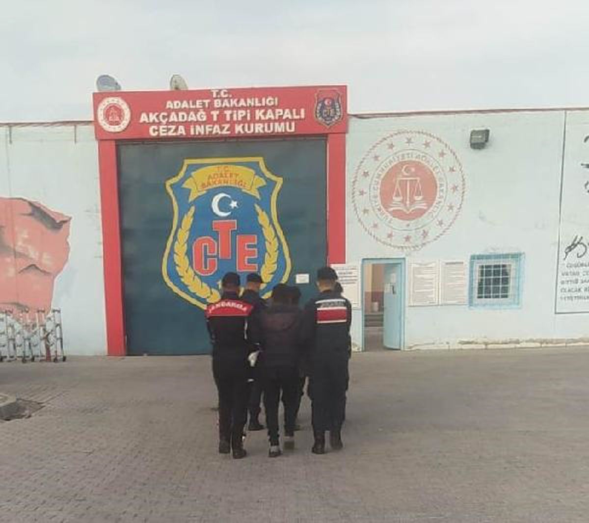 Malatya\'da DEAŞ ve YPG/PKK üyelerine operasyon: 2 tutuklama