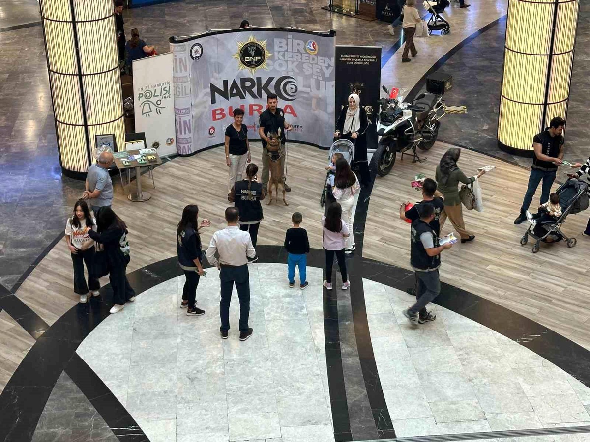 Bursa\'da Narkotik Polisi Anne ve Narkorehber Faaliyetleri