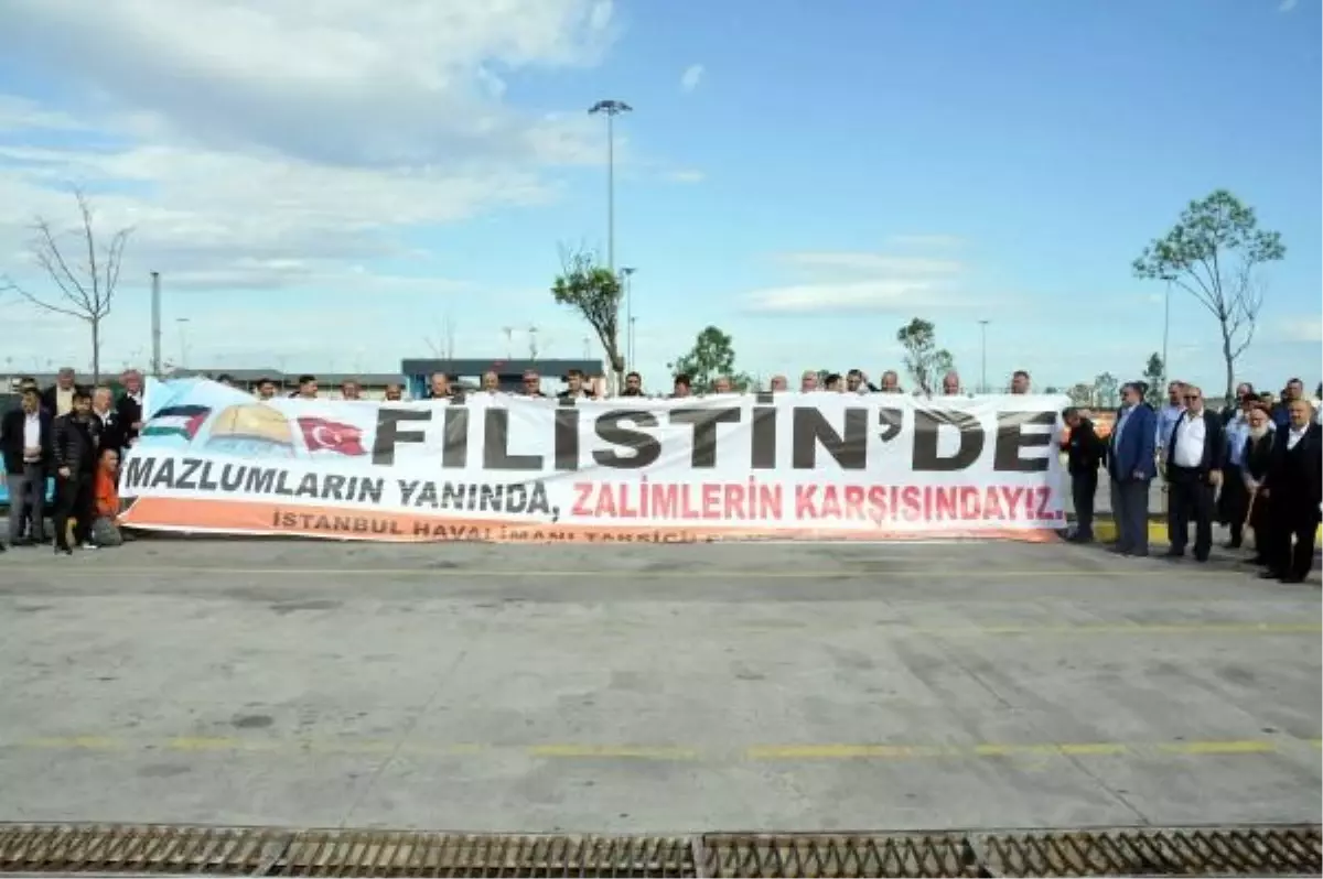 İstanbul Havalimanı Taksicileri Filistin'e Destek İçin Eylem Yaptı