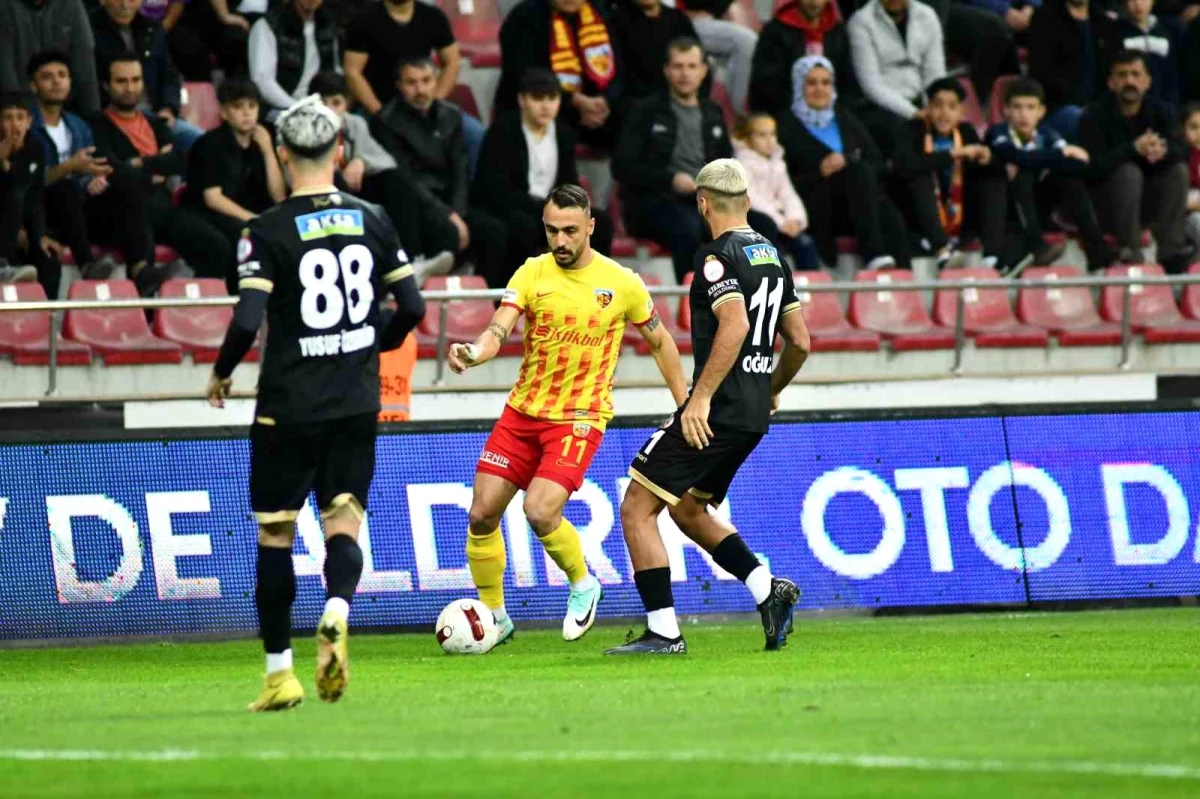 Kayserispor ile Alanyaspor Arasında 0-0 Berabere Biten Maç