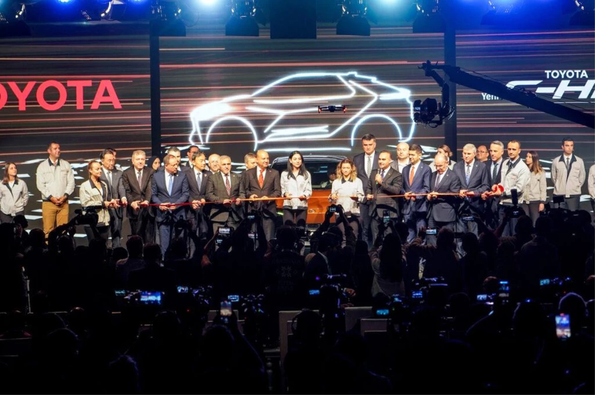 Yenilenen Toyota C-HR üretimi Sakarya\'da başladı