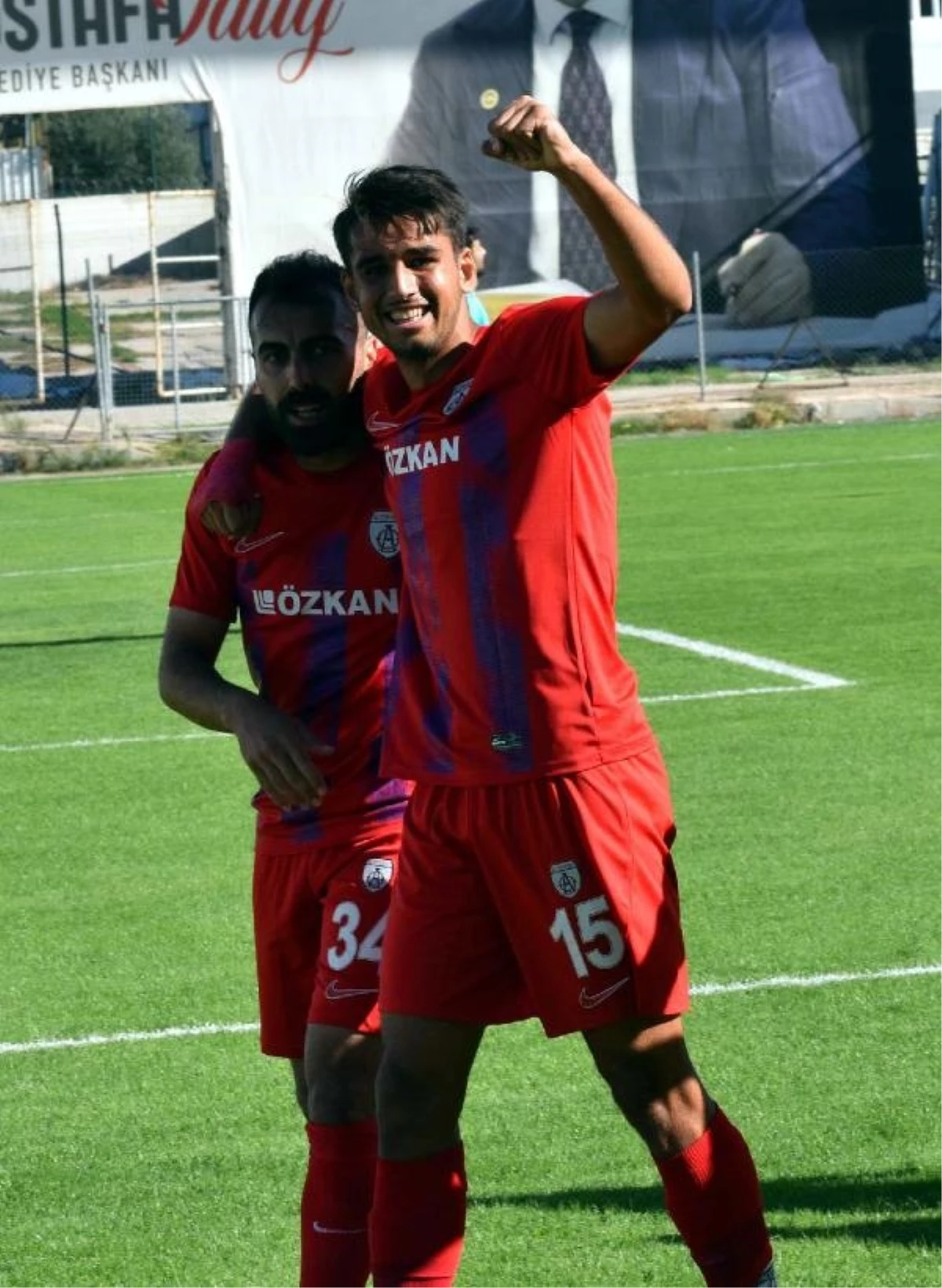 Altınordu\'nun genç defans oyuncusu Hasan Berat Kayalı, profesyonel kariyerindeki ilk golünü attı