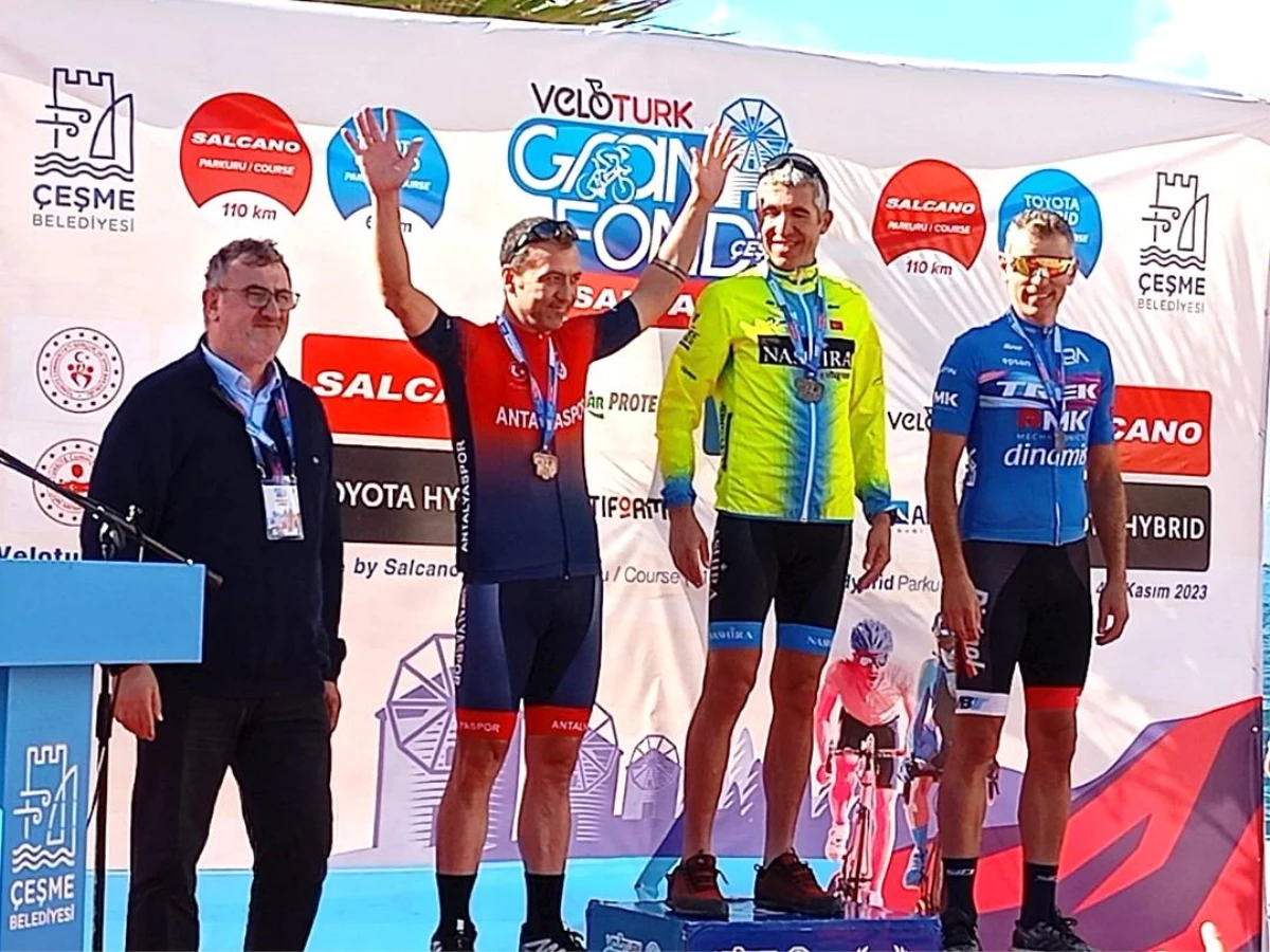Turgay Germen, Çeşme Gran Fondo Bisiklet Yarışlarında Takımını Kürsüye Taşıdı