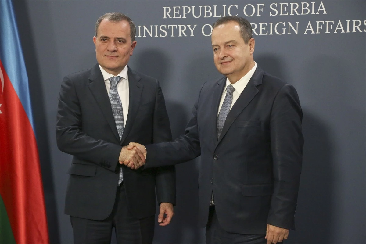Azerbaycan Dışişleri Bakanı Ceyhun Bayramov, Sırbistan\'a teşekkür etti