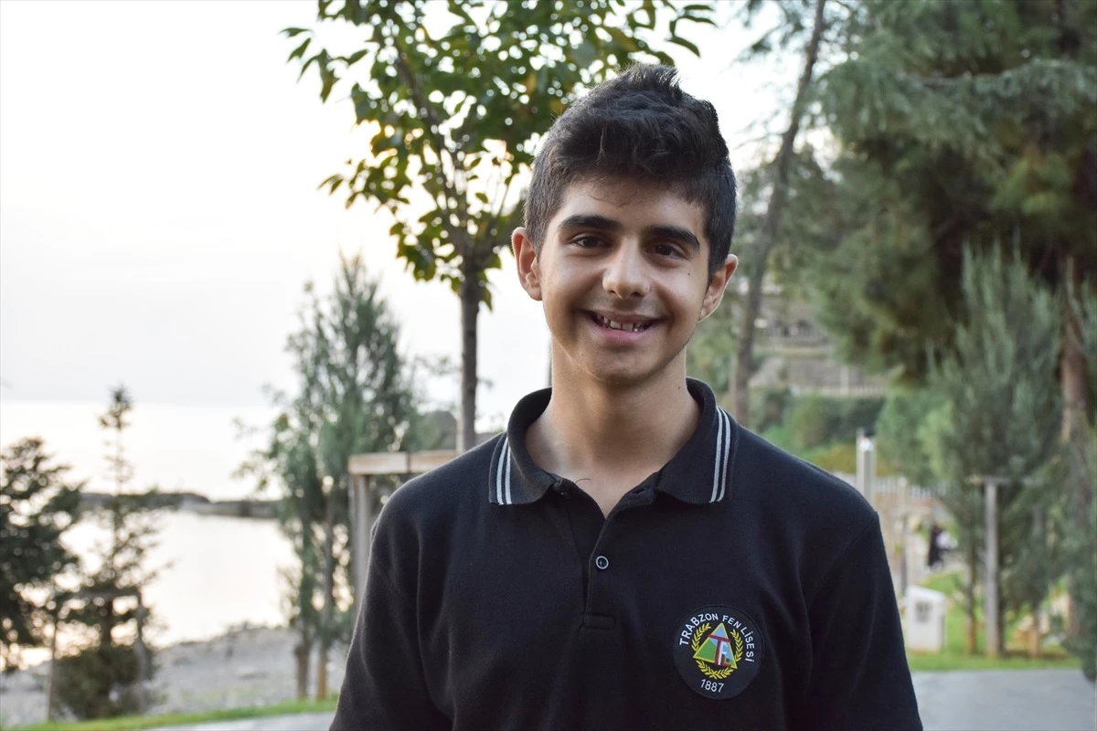 Trabzon\'da kanser ve lösemiyle mücadele eden genç hayallerine tutunuyor