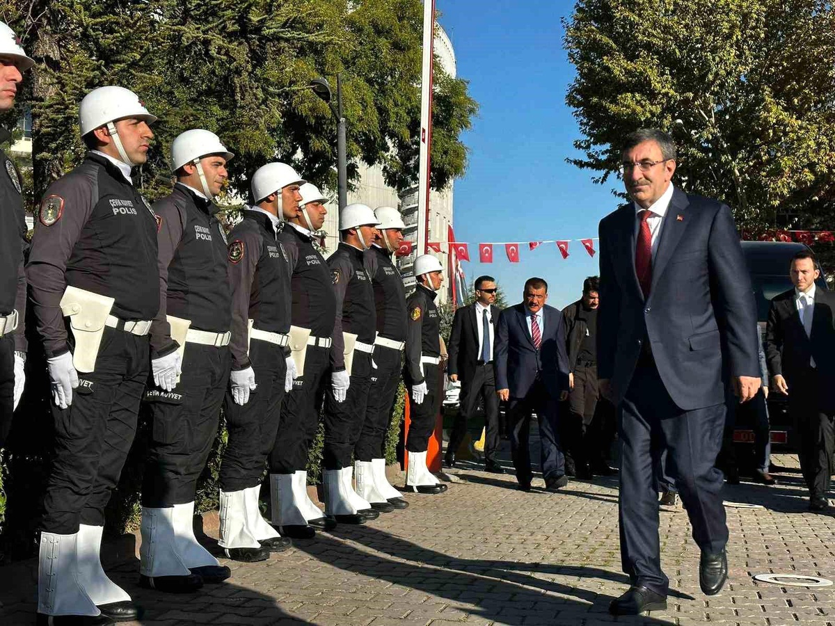 Cumhurbaşkanı Yardımcısı Malatya\'ya geldi