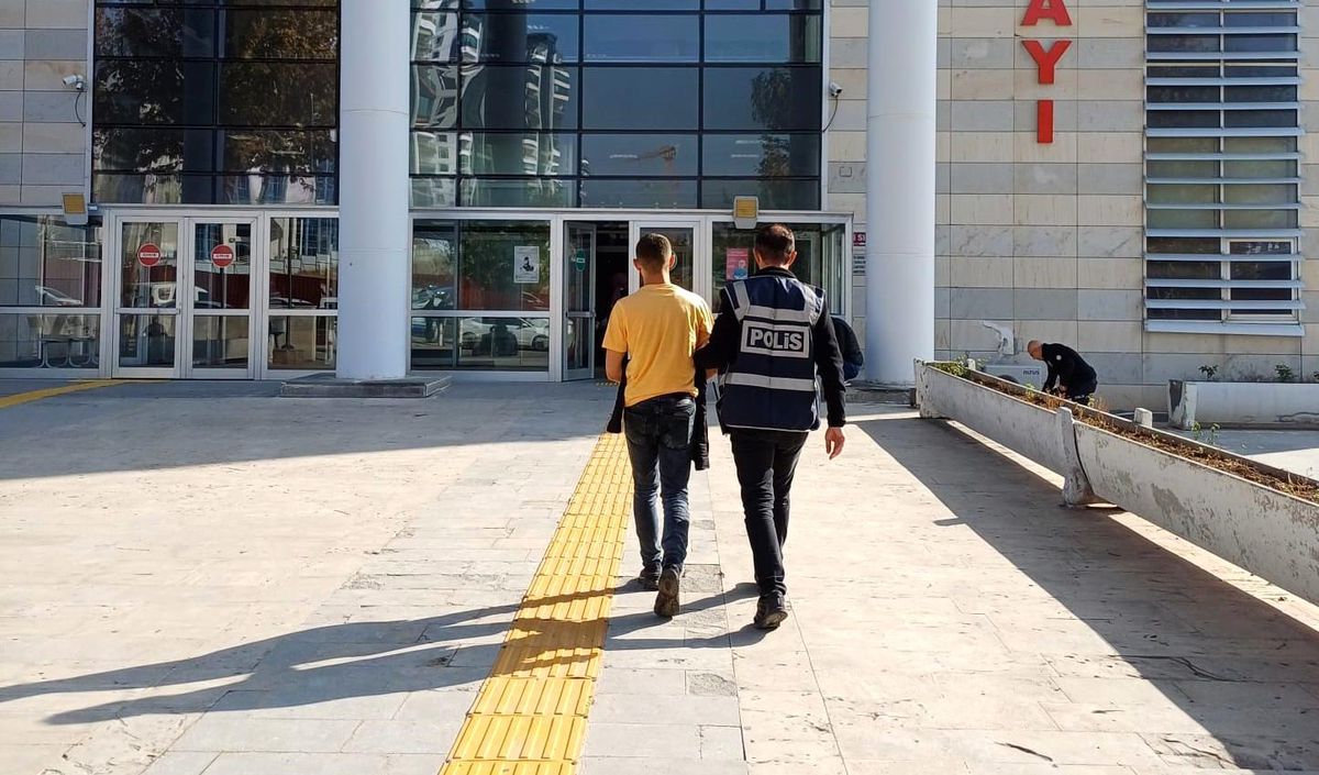 Elazığ\'da Yakalanan 3 Şüpheli Tutuklandı