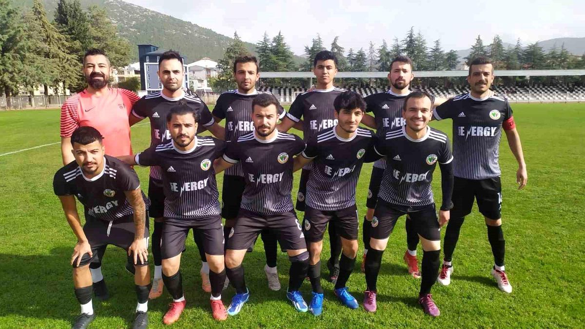 İstanbul İşadamı Hacılarspor\'a Sponsor Oldu