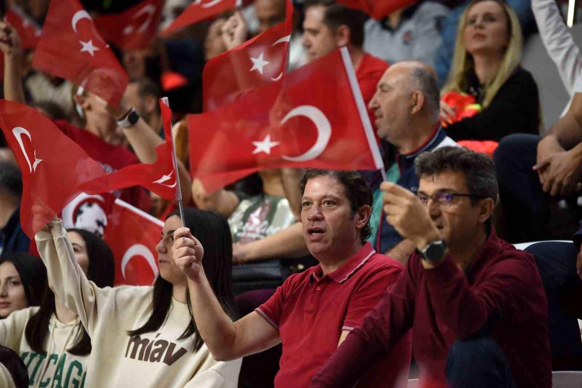 Manisa Büyükşehir Belediyespor, Bakken Bears maçına tüm Manisalıları davet ediyor
