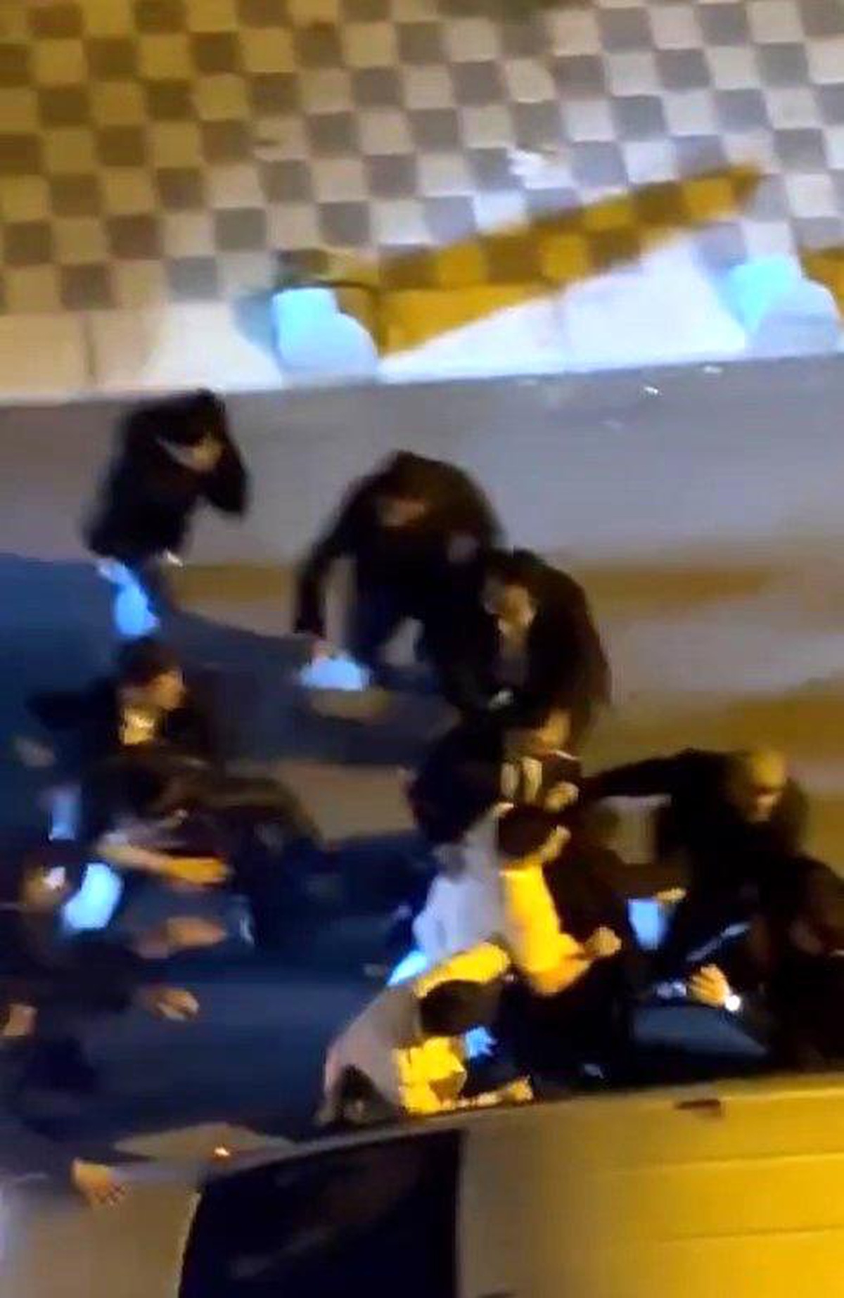 Güngören\'de düğün sonrası kavga çıktı