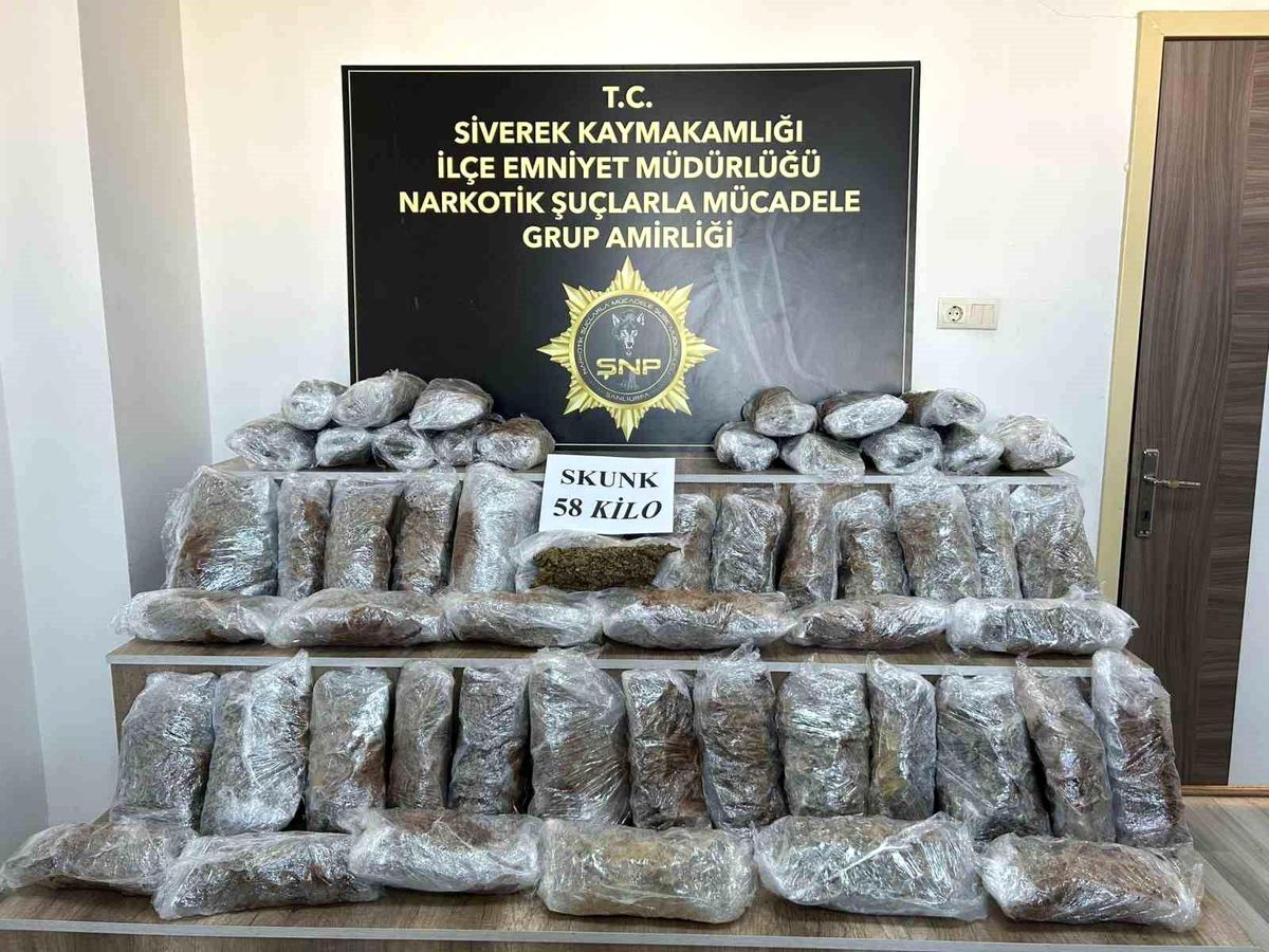 Şanlıurfa\'da 58 Kilo Uyuşturucu Skunk Ele Geçirildi