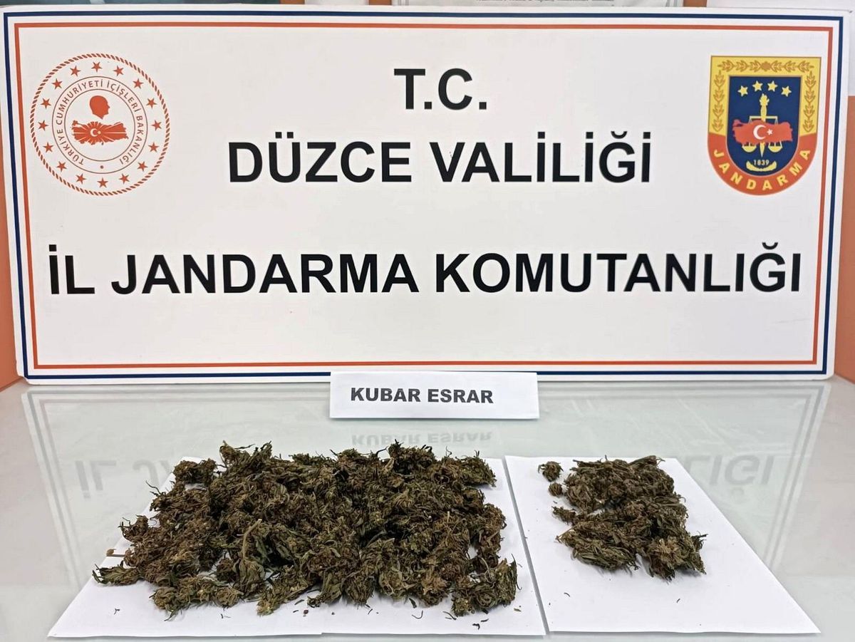 Düzce\'de Uyuşturucu Operasyonu: 24 Kişi Hakkında İşlem Yapıldı