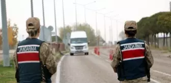 Van'da Kadın Astsubaylar Sürücüleri KADES Hakkında Bilgilendirdi