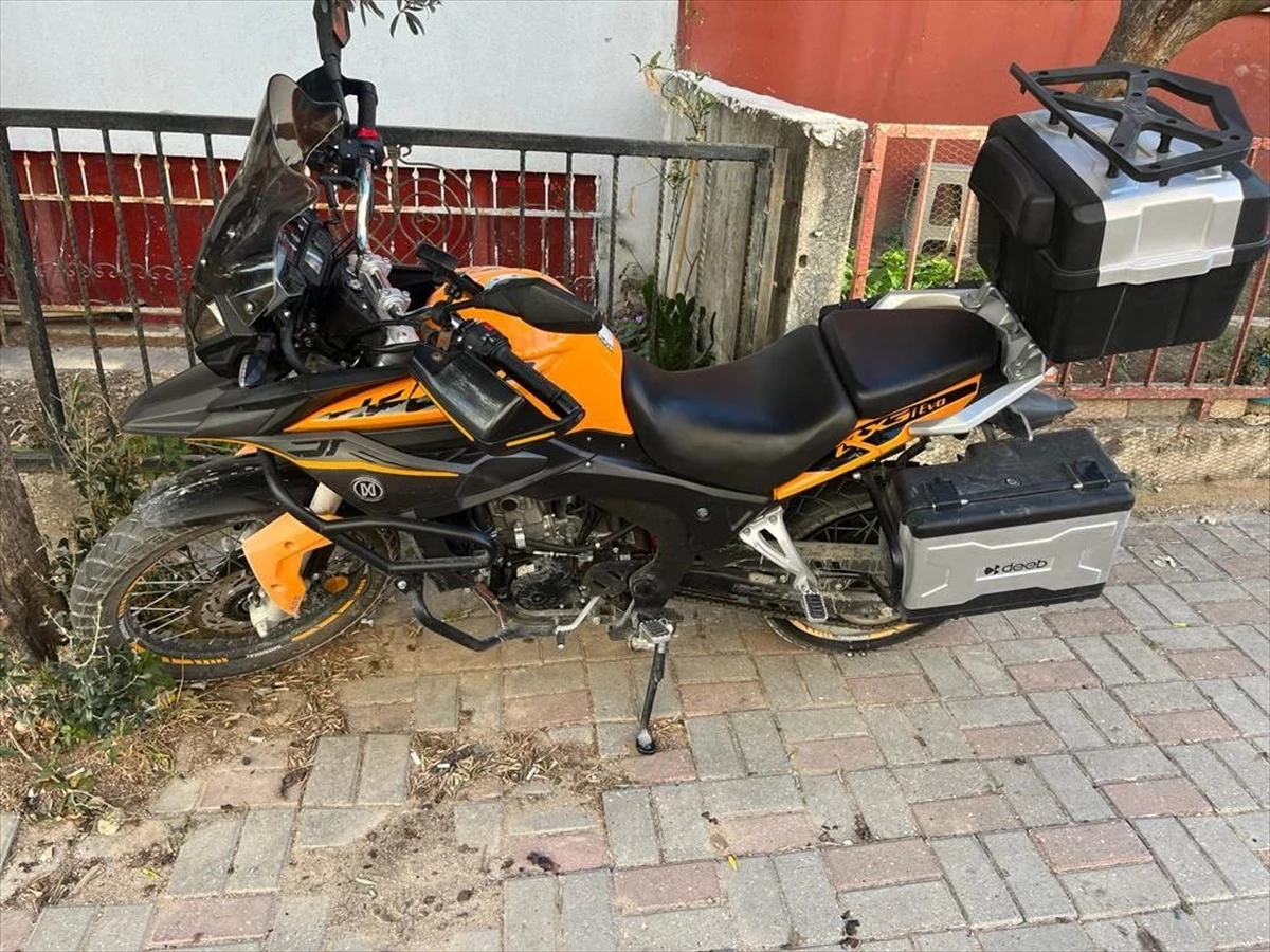 Bandırma\'da motosiklet hırsızlığı yapan şüpheli tutuklandı