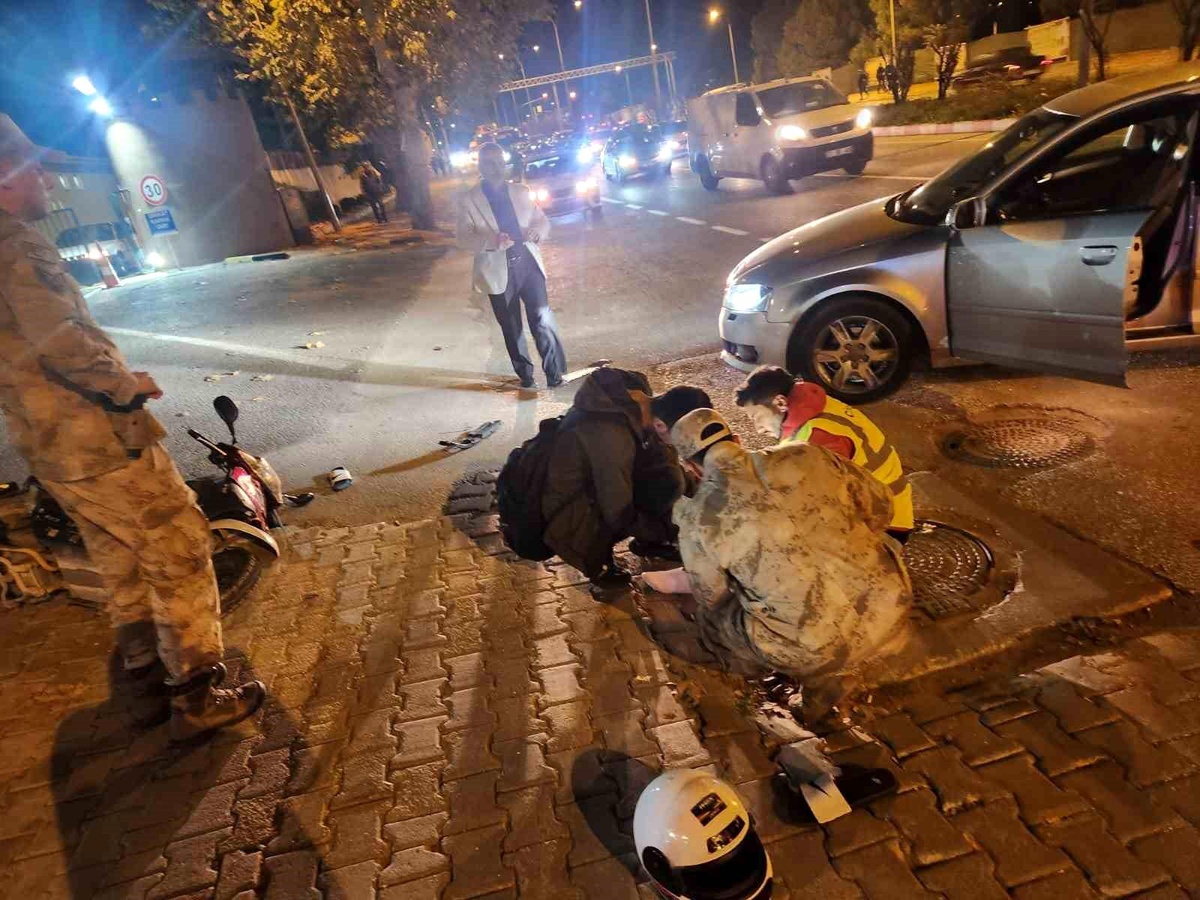 Bilecik\'te Motosiklet ile Otomobil Çarpışması: 1 Yaralı