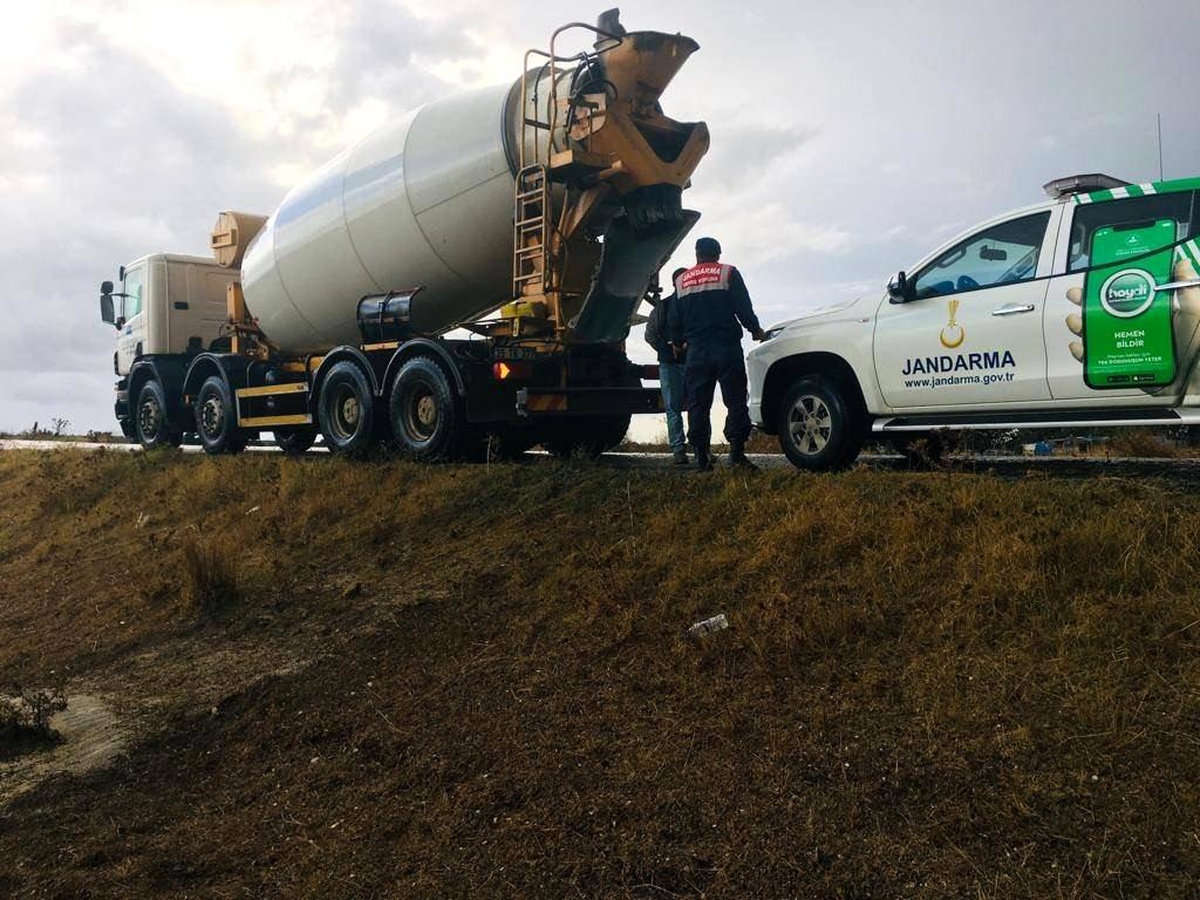 Edirne\'de Beton Mikseri Sürücüsüne Çevre Cezası