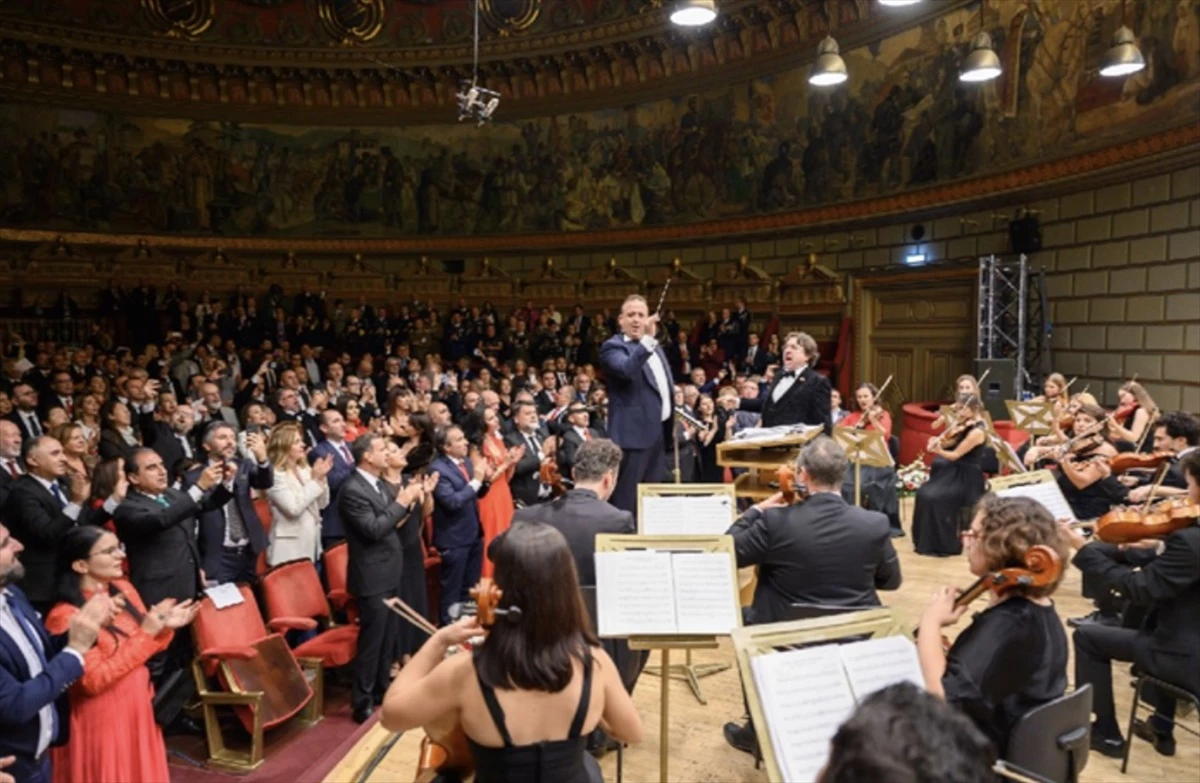 Trakya Üniversitesi Balkan Senfoni Orkestrası Bükreş\'te konser verdi