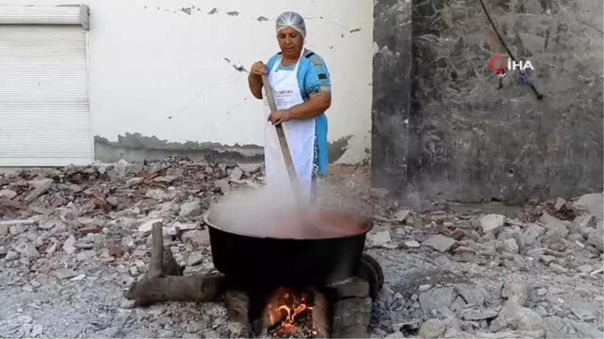 Enkaz, depremzede kadının üretim alanı oldu