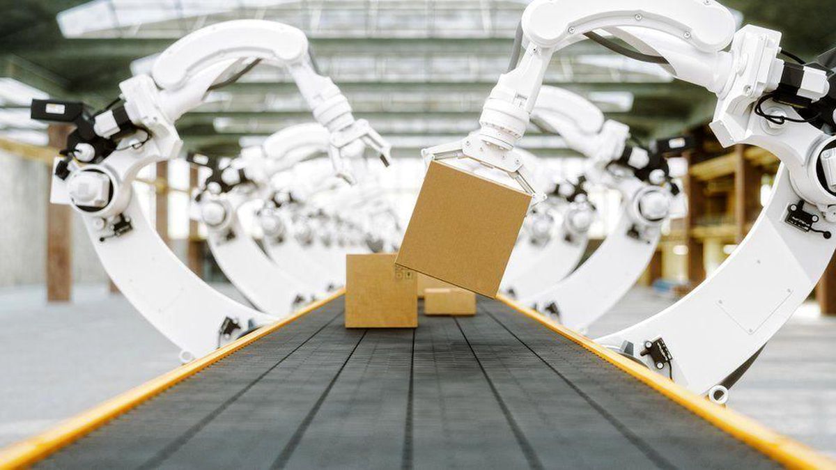 Güney Kore\'de Robot Kolu Bir Adamı Öldürdü