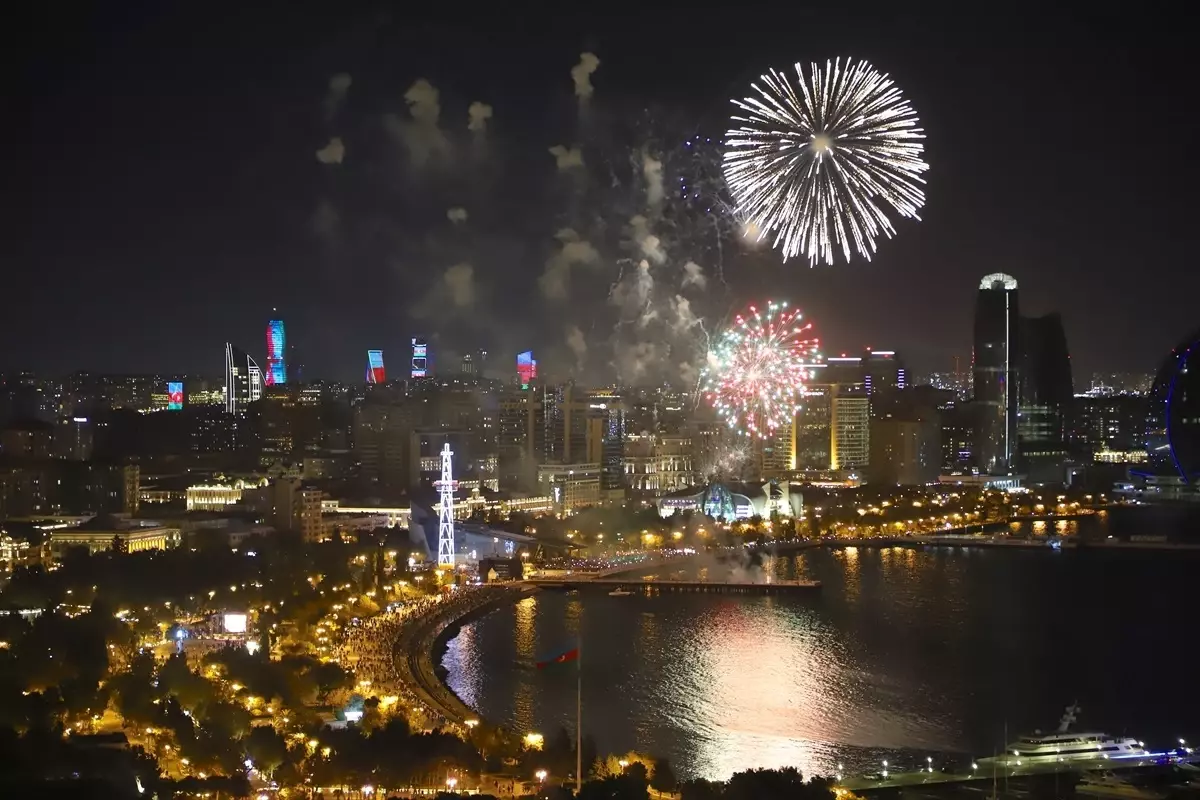 Bakü\'de Karabağ Zaferi\'nin 3. yılı kutlandı